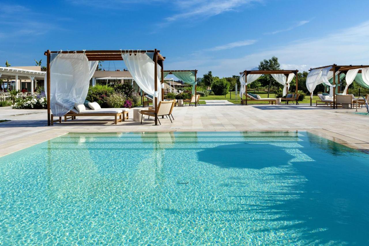Baglioni Resort Sardinia - The Leading Hotels Of The World 산테오도로 외부 사진